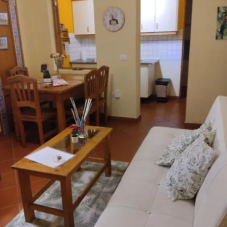 Apartamento 3 En Casa Rosamar